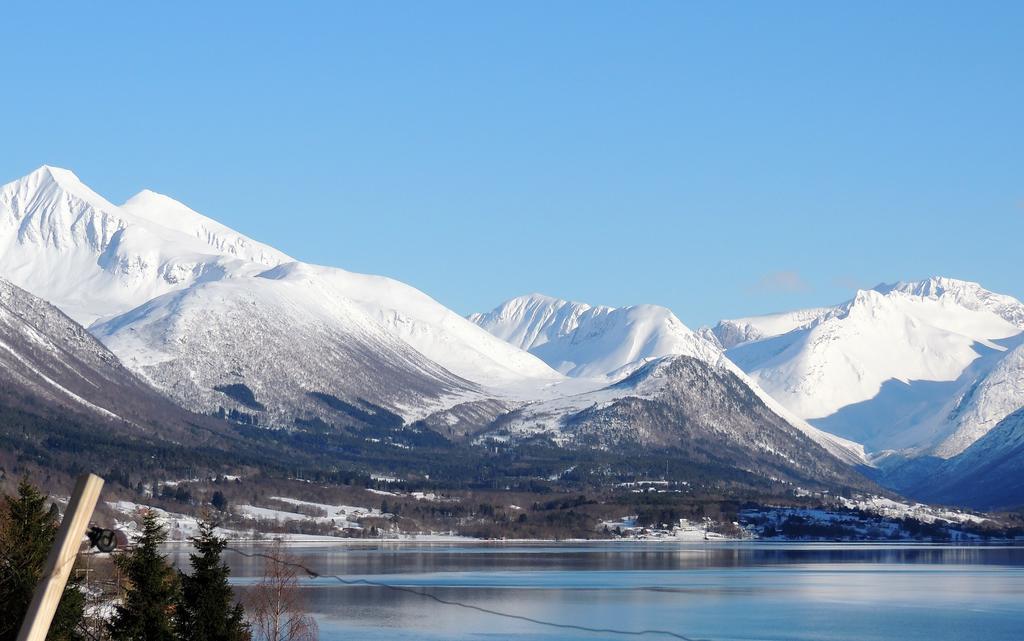 Tindelykke Villa Isfjorden Luaran gambar