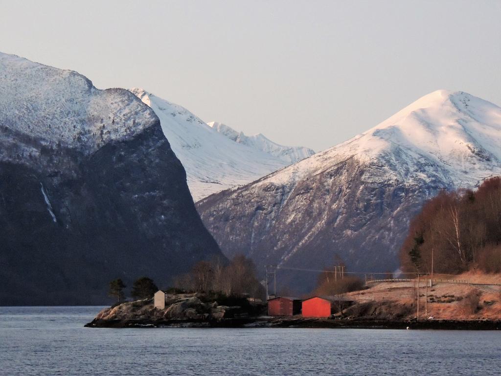 Tindelykke Villa Isfjorden Luaran gambar